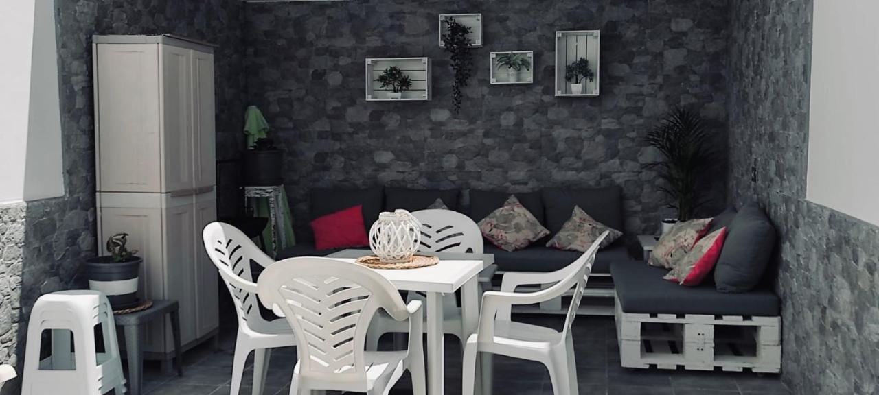 Apartamento Yale Tías Exterior foto